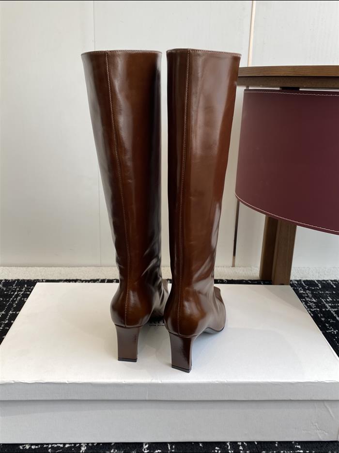 20251128174411673 480